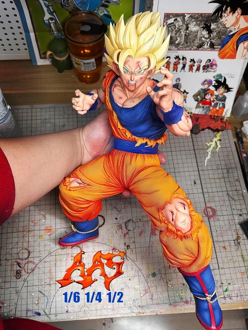 Army Ant Studio Dragon Ball Z Super Saiyan Goku