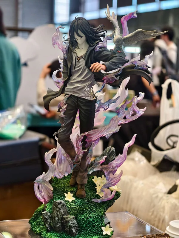 Alternate angle of the Eren statue