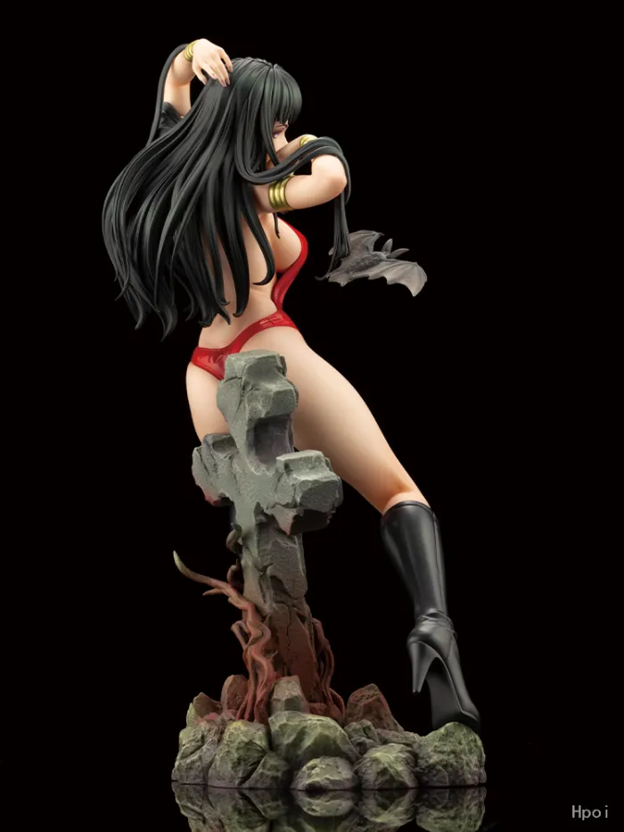 KOTOBUKIYA Vampirella – 1/7 Scale PVC Figure - Image 3