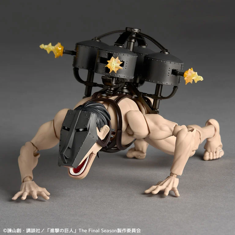 Kaiyodo Attack On Titan Cart Titan