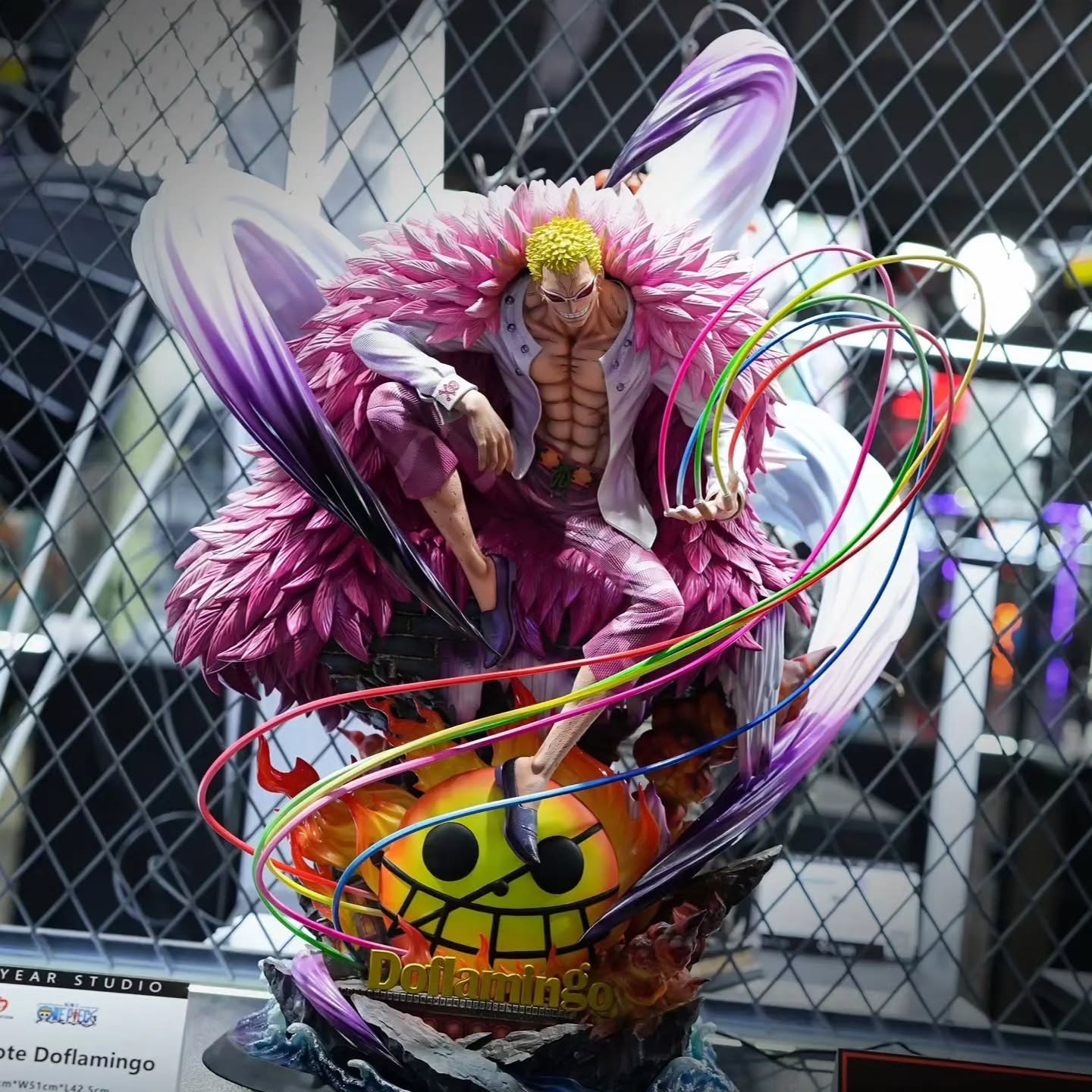 Light Year Studio x Toei Animation One Piece Donquixote Doflamingo Resin Statue (Licensed)
