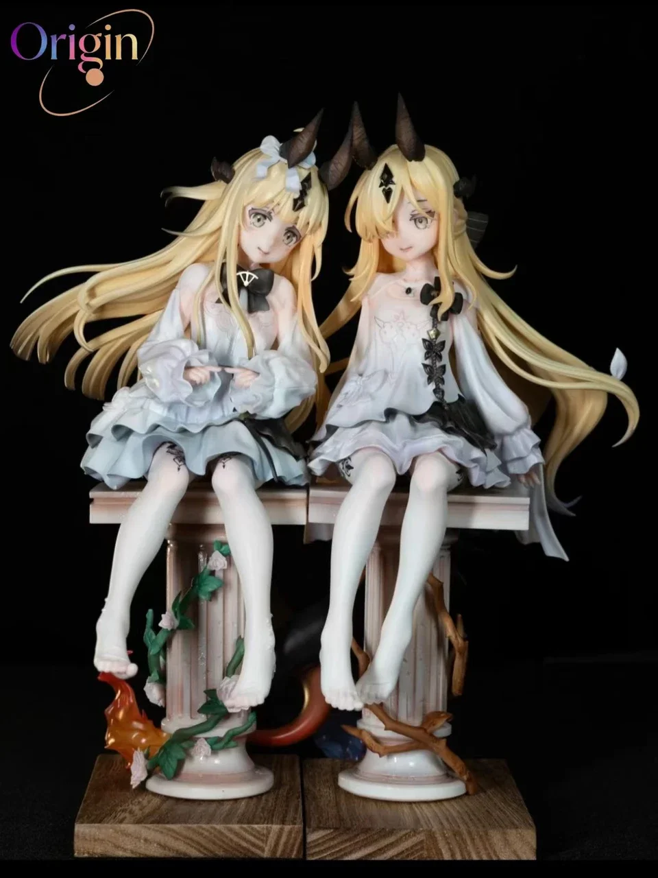 Origin Studio Arknights Young Reed and Young Eblana statue