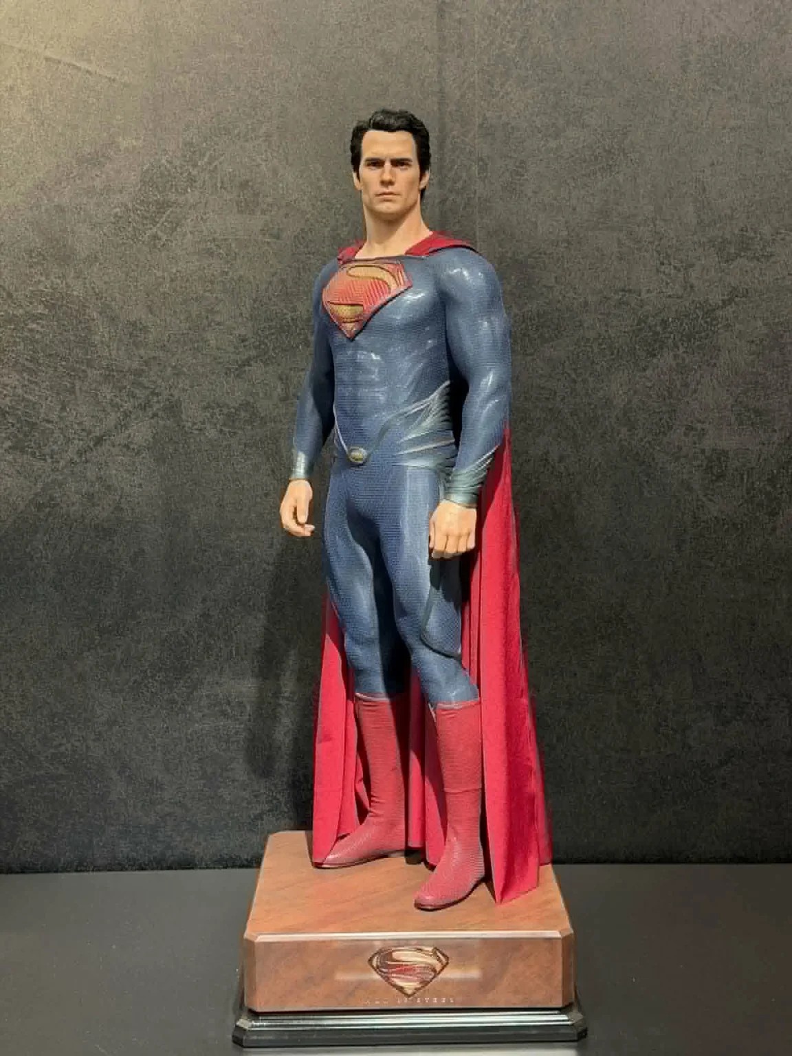 Queen Studio DC Superman 1/3 Resin Statue (Licensed)