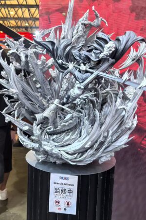 RYU Studio One Piece Dracule Mihawk Resin Statue (Licensed)