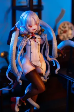 SSR FIGURE   Yi Ren Guan House of Unhumans  Liu Qi 