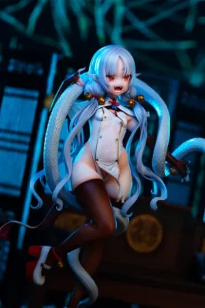 SSR FIGURE   Yi Ren Guan House of Unhumans  Liu Qi 