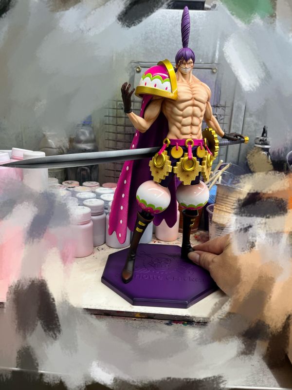 Saint Studio One Piece Charlotte Cracker