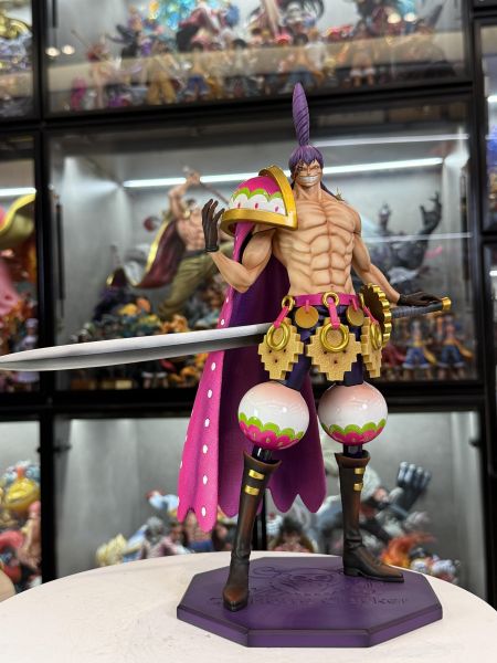 Saint Studio One Piece Charlotte Cracker