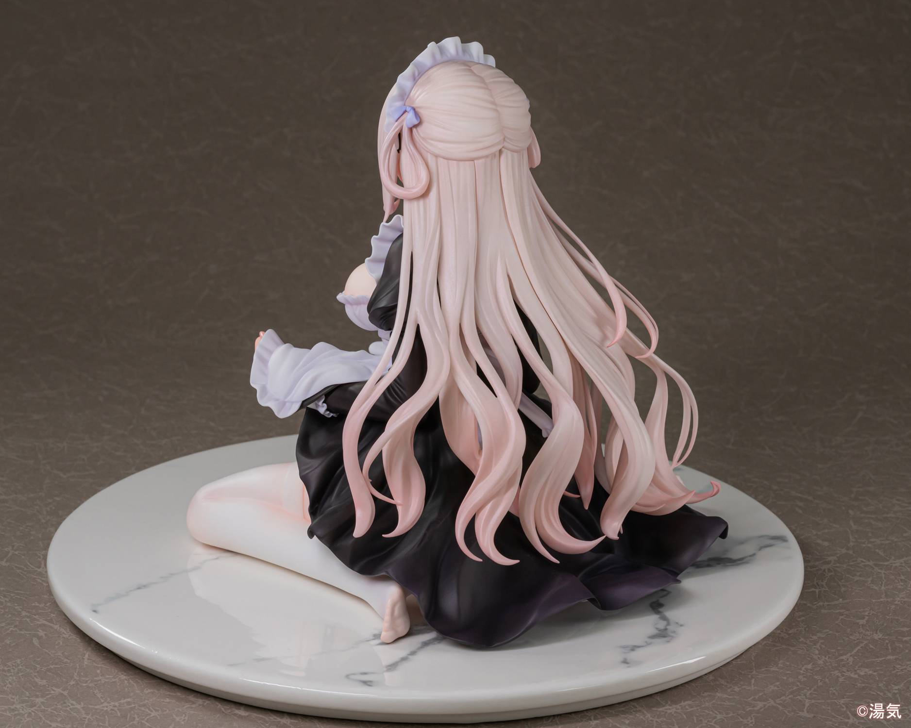 Vibrastar Original Character Clumsy Maid Lily 1/6 Scale Figure, Illustrated by Yuge