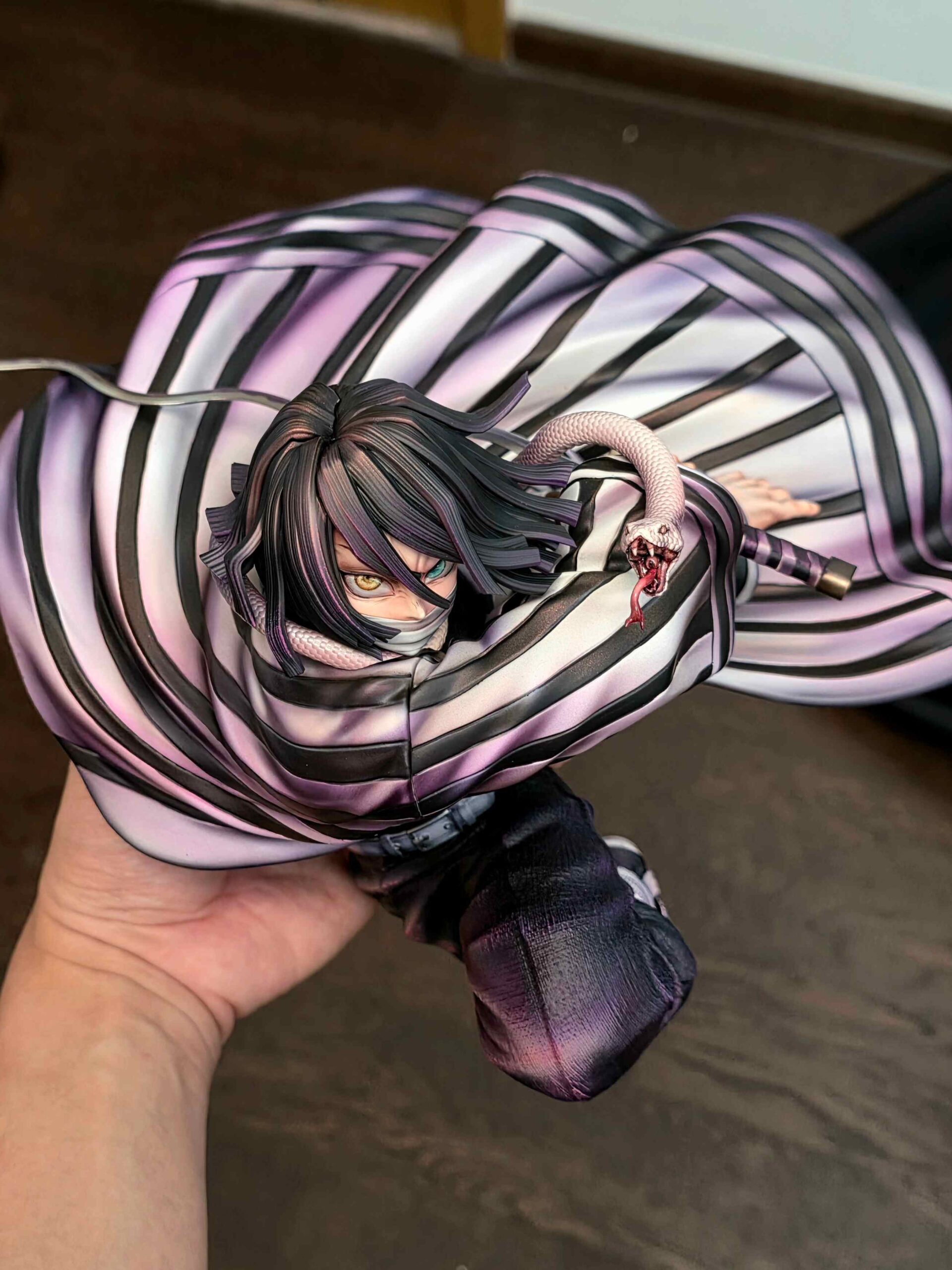 XXL Studio Demon Slayer: Kimetsu no Yaiba Obanai Iguro