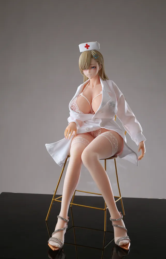 Close view of the Ichinose Asuna statue